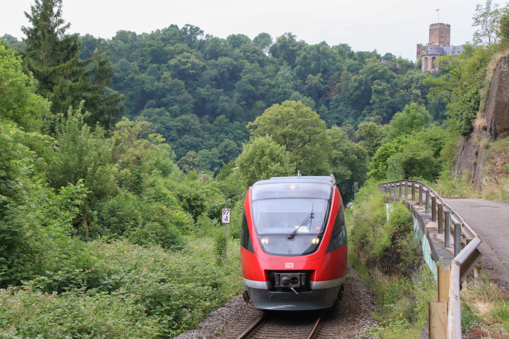 643 150 bei Niederlahnstein auf der Lahntalbahn, aufgenommen am 17.06.2017.
