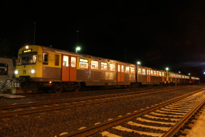 Drei VT2E der HLB stehen im Bahnhof Usingen, aufgenommen am 19.07.2017.