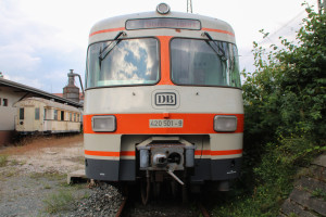 420 001 steht im DB-Museum Nürnberg, aufgenommen am 03.09.2017.