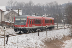 628 584 in Hörpolding auf der Traun-Alz-Bahn, aufgenommen am 20.03.2018.