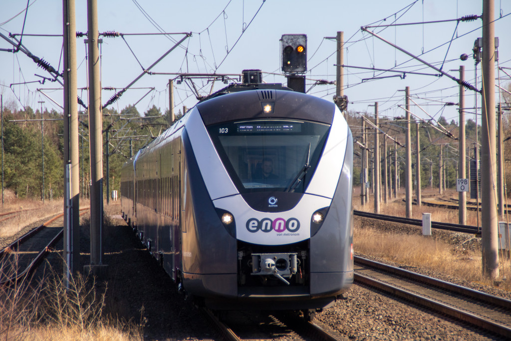 1440 103 von ENNO erreicht den Bahnhof Gifhorn, aufgenommen am 18.03.2022.
