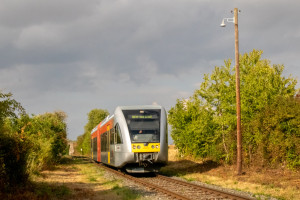 646 405 bei Rodheim auf der Strecke zwischen Friedberg und Friedrichsdorf, aufgenommen am 11.09.2022.