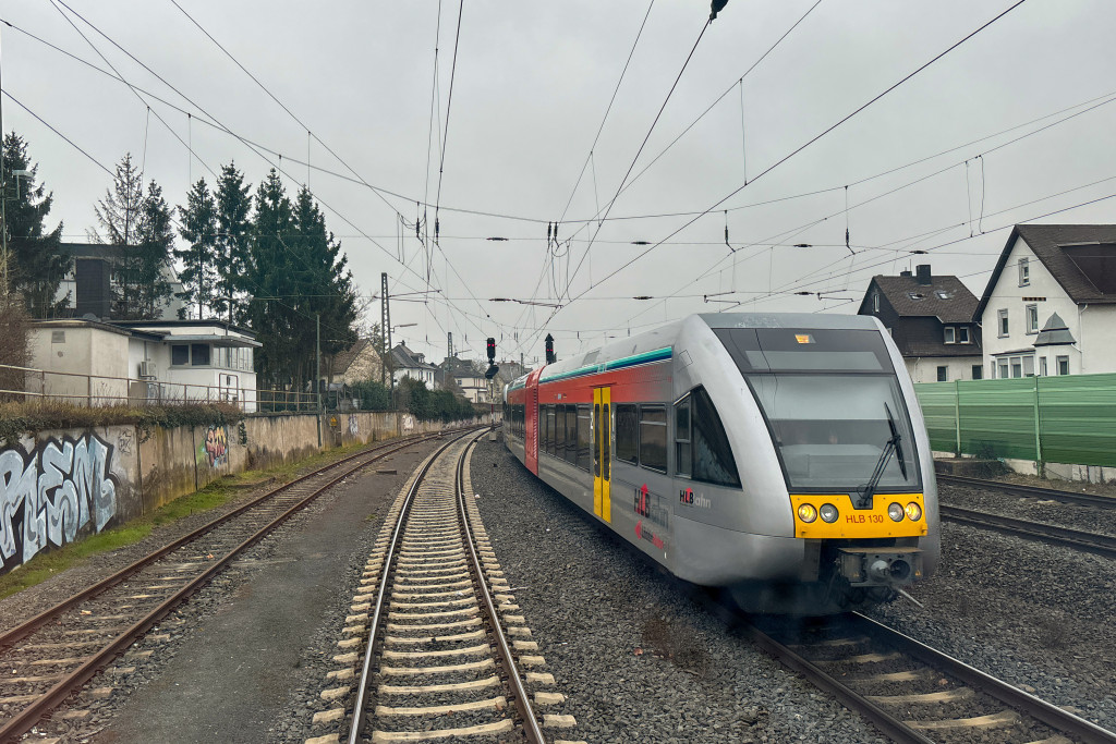 646 430 im Bahnhof Butzbach auf der Main-Weser-Bahn, aufgenommen am 04.03.2024.