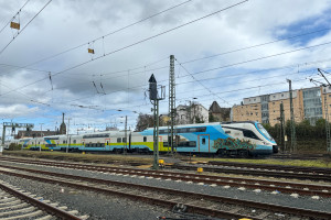 Auf Probefahrt erreicht dieser Zug der Westbahn den Bahnhof Gießen, aufgenommen am 02.04.2024.