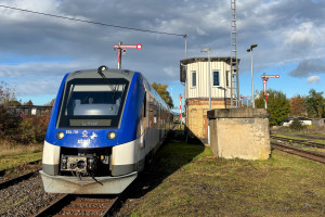 554 118 in Hungen auf der Lahn-Kinzig-Bahn, aufgenommen am 22.10.2024.
