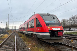 648 355 in Hamburg-Diebsteich, aufgenommen am 02.12.2024.