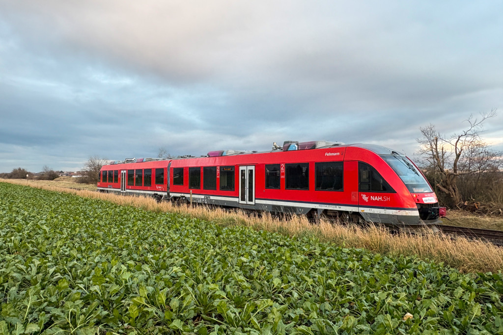 648 355 in der Nähe von Salzgitter-Drütte, aufgenommen am 02.12.2024.