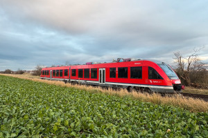 648 355 in der Nähe von Salzgitter-Drütte, aufgenommen am 02.12.2024.
