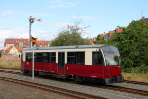187 015 rangiert im Bahnhof Nordhausen auf der Harzquerbahn, aufgenommen am 03.07.2016.