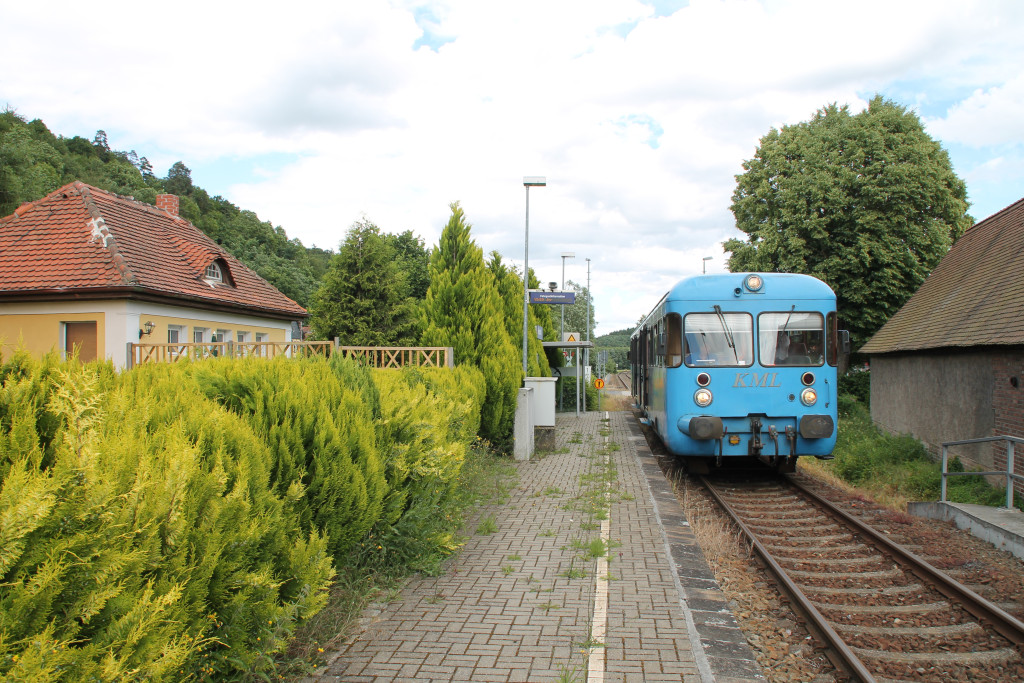 Die Wipperliese hält in Friesdorf, aufgenommen am 03.07.2016.